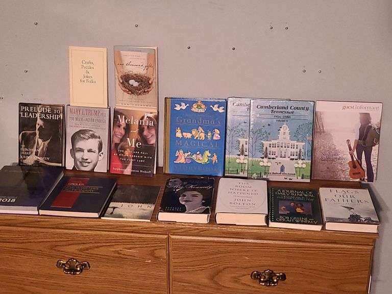 Books children's, political & more. Bedroom