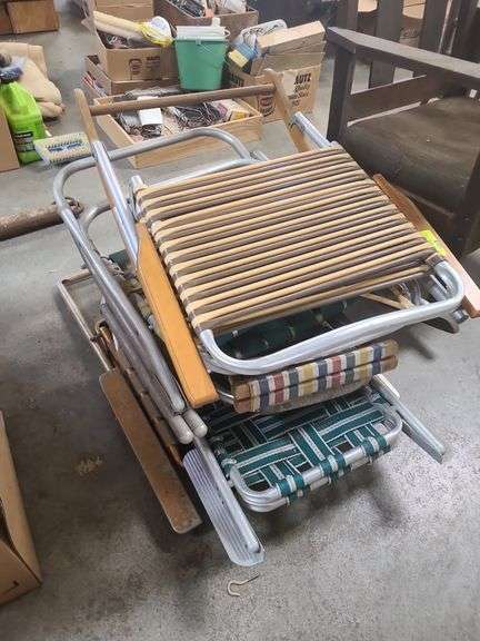 Vintage Folding Lawn Chairs - Ness Bros Realtors & Auctioneers