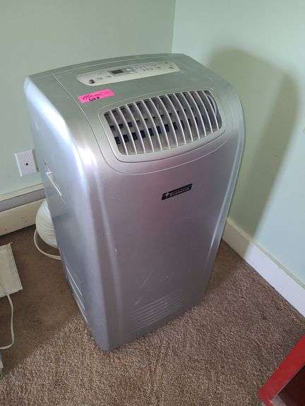 Everstar Portable Air Conditioner in Bedroom 2