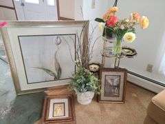Home decor.  Living room