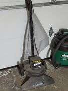 Shop-Vac Shop Sweep & 10 Gal. 3hp Wet / Dry Vacuum. Garage
