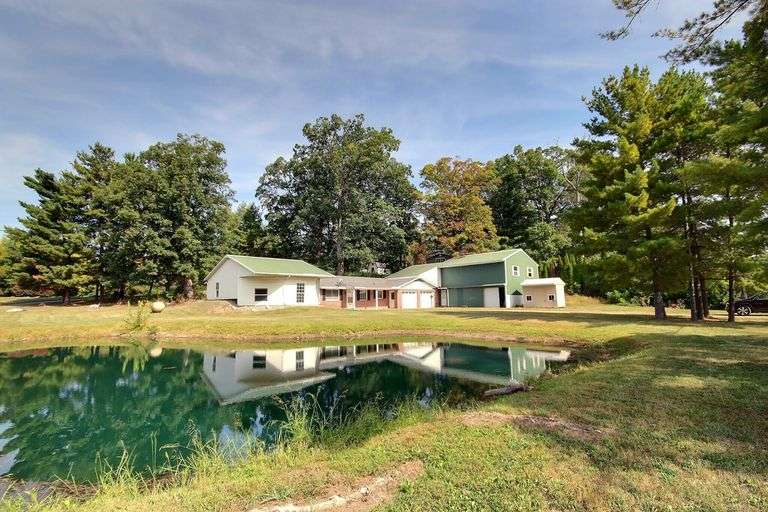 3 Bedroom Ranch on 1.11 Acres with 31x30 Outbuilding and Pond