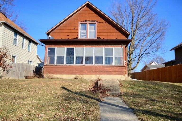 3 Bedroom with Full waterproofed Basement Primed for a remodel