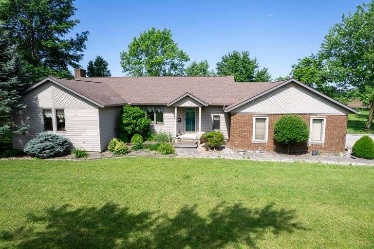 3 Bedroom Ranch on 2.85 Acres with Full Partially Finished Basement and 36 x 66 Barn