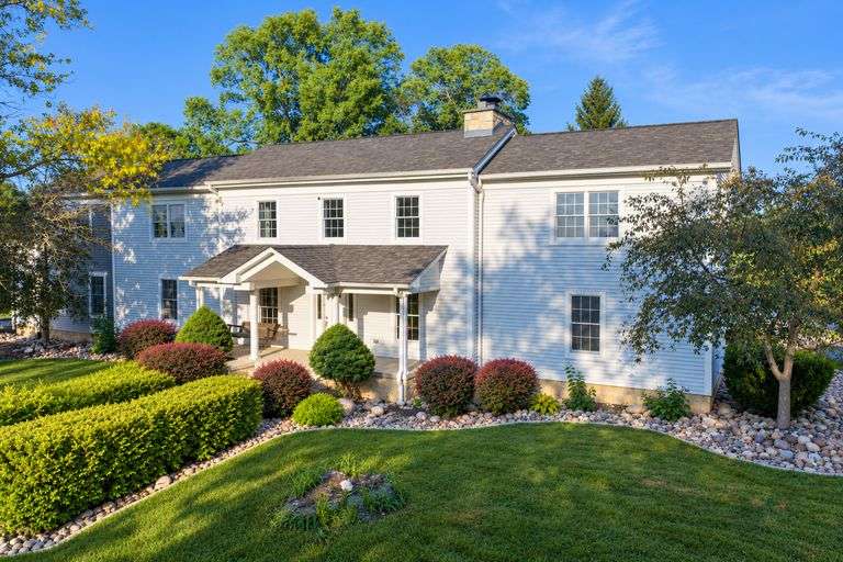 88+/- Acres Offered in 5 Tracts: Executive Home, 80x80 Pole Building w/Indoor Basketball Court, Inground Pool, 5 Car Garage, Tillable Acreage
