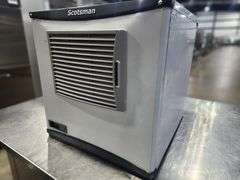 New Scratch  and Dent Scotsman 450 lb Flaker ( Sonic Ice) Ice Machine 