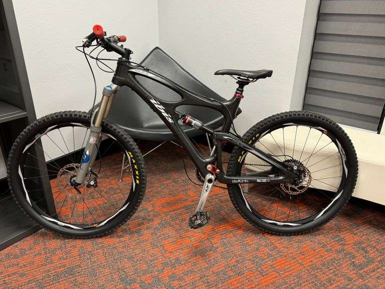 IBIS MOJO SL FULL CARBON sz Med MTB