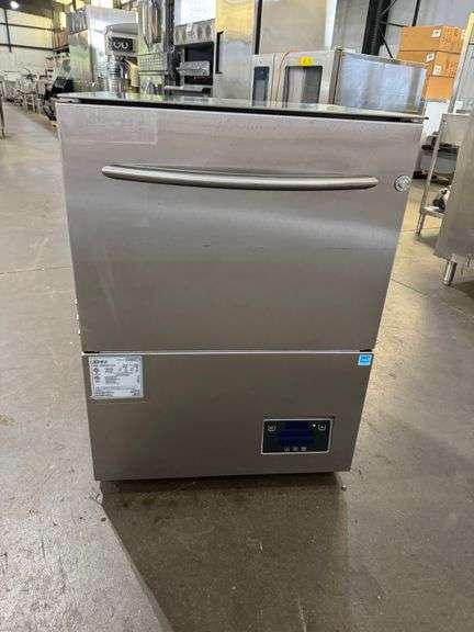 Noble WAREFORCE UH30-E Dishwasher 208-230 v 1 phase