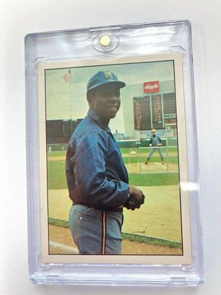 1975 SSPC Henry Louis Aaron Baseball Card