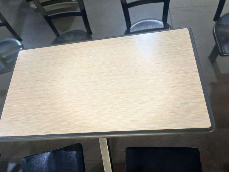 Plymold 4 Seater Booth Table

Table top is 44” x 24”

Overall is 57” x