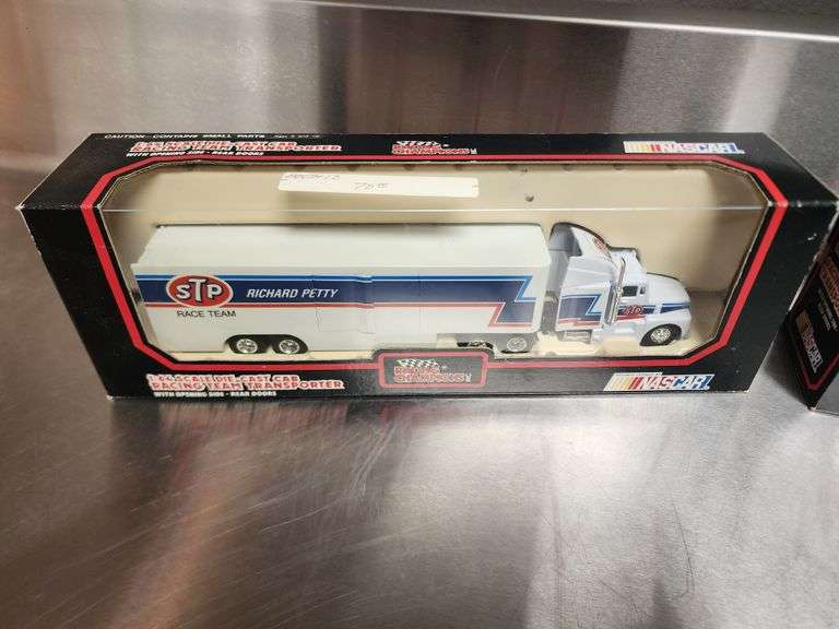 Bid x 6 Die Cast Cab Racing Team Transporter