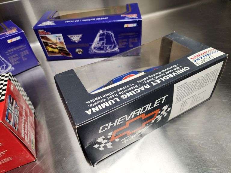 Bid x 6 Die Cast Racing Champions Racing Collectables Revell Sports Image
