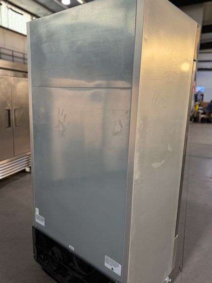 True T-35-HC 39" Two Section Reach In Refrigerator