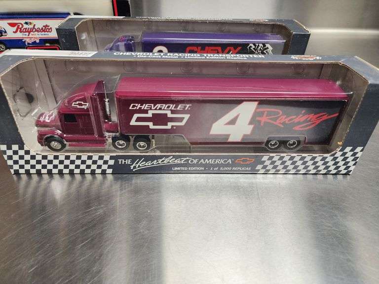 Bid x 7 Scale Die Cast Racing Team Transporter
