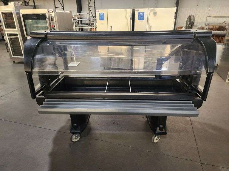 Cambro Versa Roll Around Salad Bar 

82" x 45" x 56" tall