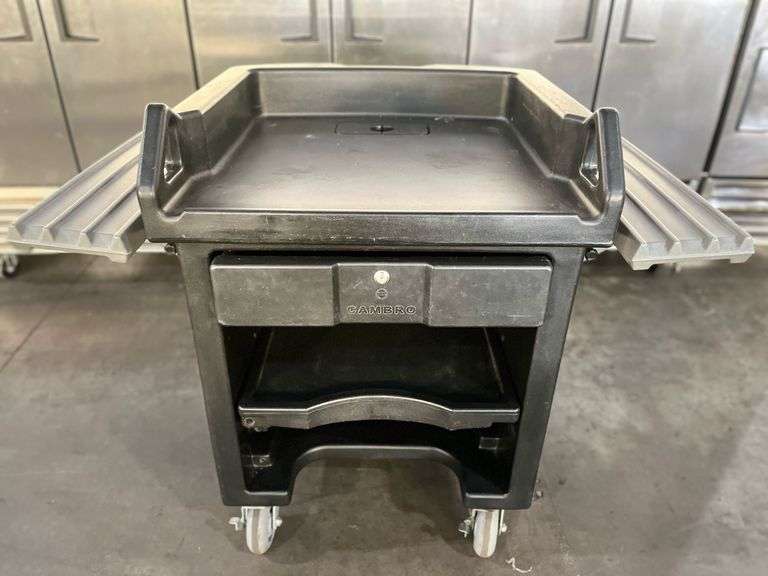 CAMBRO Versa Cart - With Dual Tray Rails, Standard Casters, Black

Ove