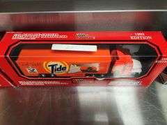 Bid x 8 Nascar Die Cast Racing Team Transporter