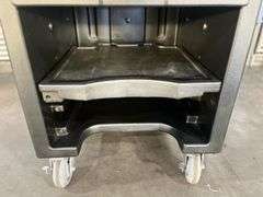 CAMBRO Versa Cart - With Dual Tray Rails, Standard Casters, Black

Ove