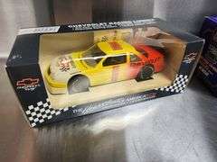 Bid x 6 Die Cast Racing Champions Racing Collectables Revell Sports Image