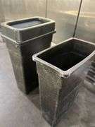 Bid X 2 Continental 23 Gal Wall Huggers