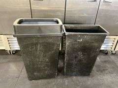 Bid X 2 Continental 23 Gal Wall Huggers