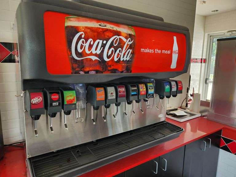 Cornelius ED300-BC 8-Head Soda Fountain Dispenser w/ Carbonator Pump