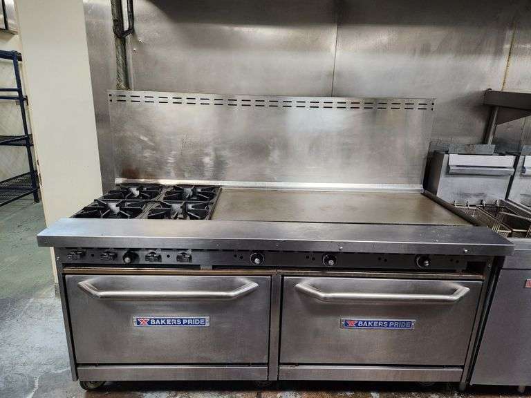 Bakers Pride 60" Natural Gas Range w/ 48" Griddle & 4 Open Burners