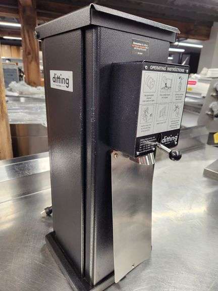 Ditting KR1203 Commercial Coffee Grinder – Swiss Engineered Precision (120V)