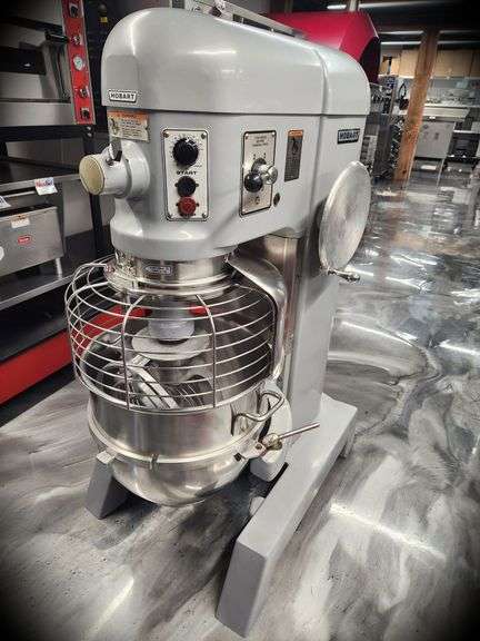 Hobart H-600T 60 Qt Planetary Mixer | Includes Bowl, Hook, Paddle & Whip | 2HP