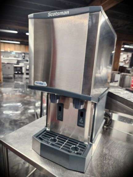 Scotsman HID312A-1 Ice Maker & Water Dispenser | Nugget-Style Ice | Hands-Free  | 260 lb/day
