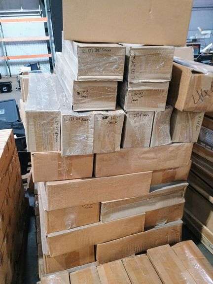 Bid x 49 NEW IN BOX SMUXE24 – Set of 2 Light Wood 24" x 6" x 3.5" Rustic Floating Wall Shelves