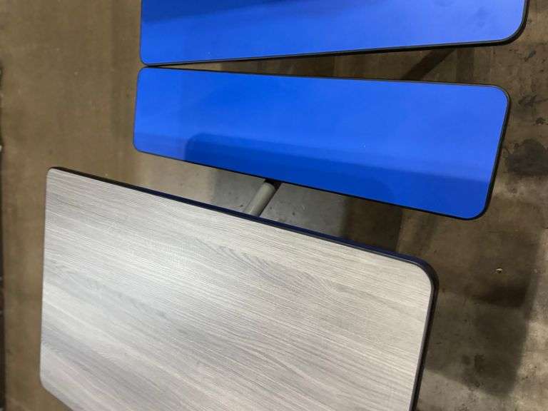 New Qualserv 48” Tabletop Seating  Station
