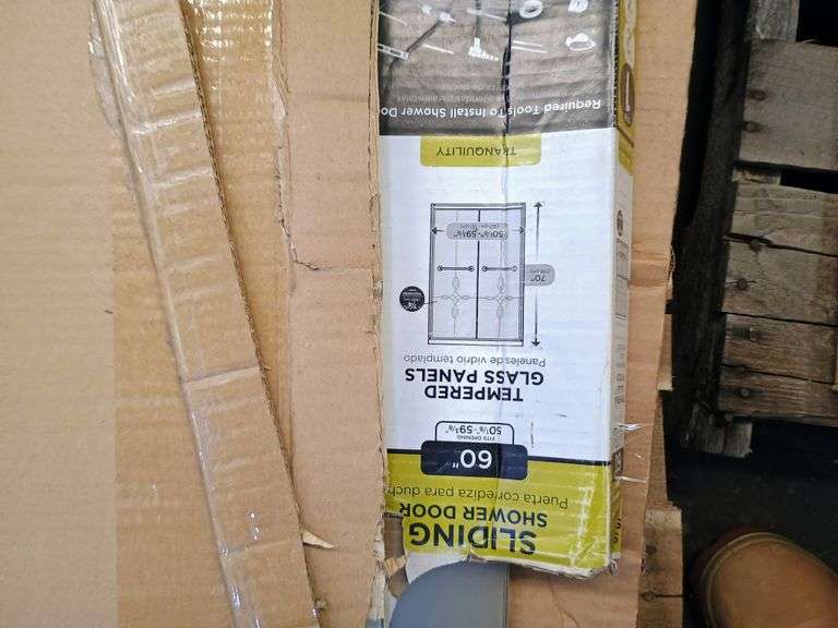 Pallet Lot of Glass Shower Panels