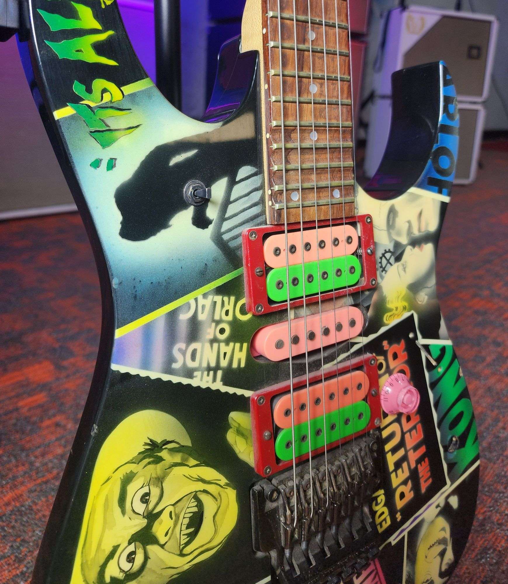 Richie Kotzen's WORLD-FAMOUS “HORROR GUITAR” - NexBid