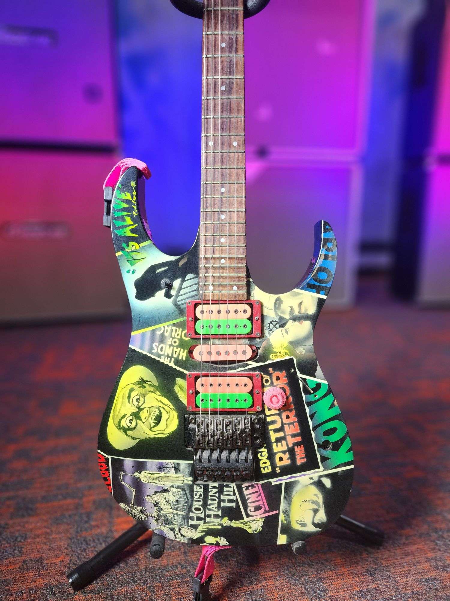 Richie Kotzen's WORLD-FAMOUS “HORROR GUITAR” - NexBid