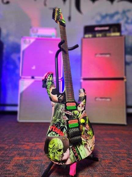 The SECRET Richie Kotzen USA Custom Shop PROTOTYPE -Horror Guitar