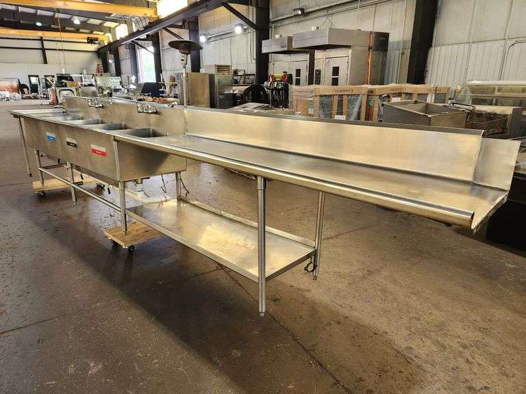 MASSIVE 221β Stainless Steel 4-Compartment Sink