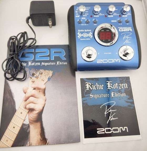 🎛️  Richie Kotzen Signature Series ZOOM GTR Guitar Effects Pedal (Autographed Box)