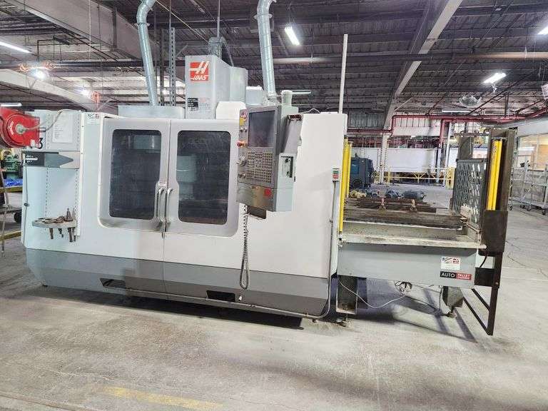 Haas VF-3APC CNC Machine 40 Taper Mill  (2007)