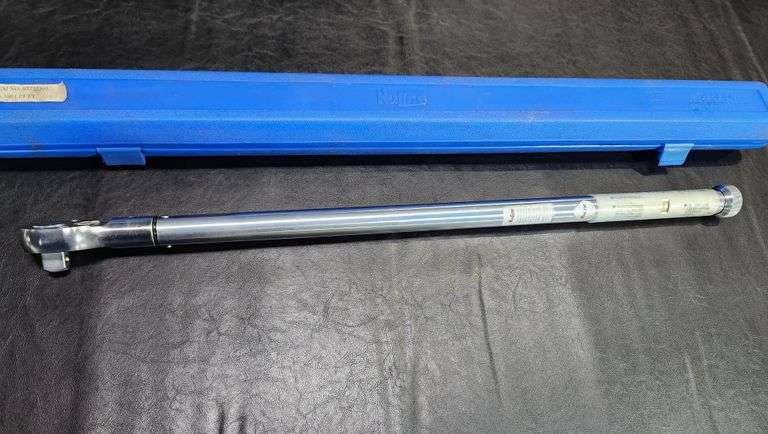 NULINE Micrometer Torque Wrench – 3/4" Drive, 90–300 ft-lb