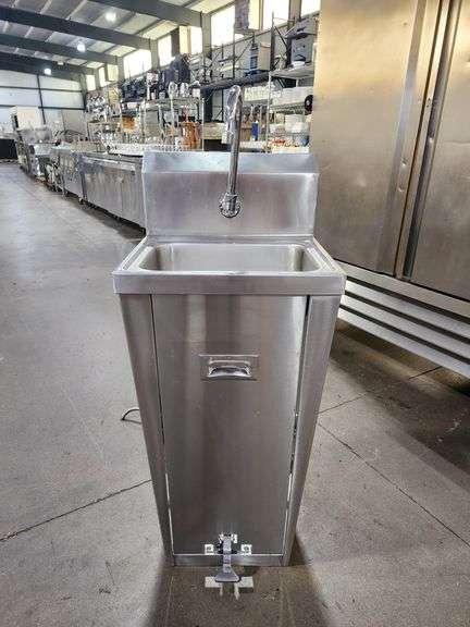 Stainless Foot Pedal Sink