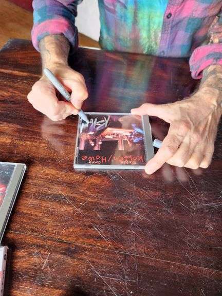 Richie Kotzen / Greg Howe – “Tilt” CD – Autographed by Richie Kotzen