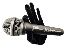 RICHIE KOTZEN – USED & SIGNED SAMSON Q7 MICROPHONE
