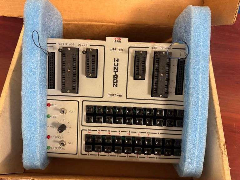 Huntron HSR 410 Switcher with Manual, Test Leads, and Original Box