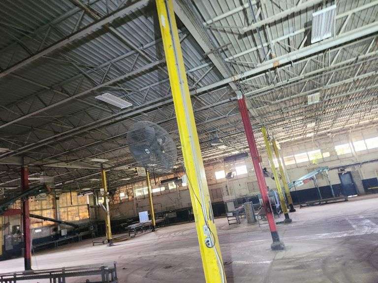 Bid x 14    30" Fans Buyer Responsible for Removal