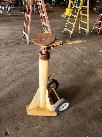 Bid X 4 Semi Trailer Jacks