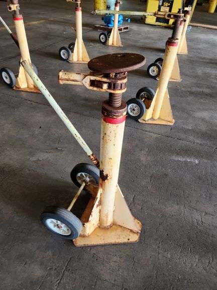Bid X 4 Semi Trailer Jacks