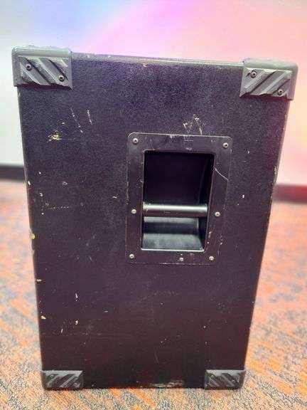 Richie Kotzen’s Tech 21 B410 Bass Cabinet – Tour-Used & Autographed
