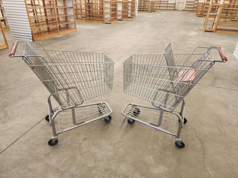 Bid x 2 Chrome Metal Shopping Carts From Libbey Shreveport Outlet Shopping Store