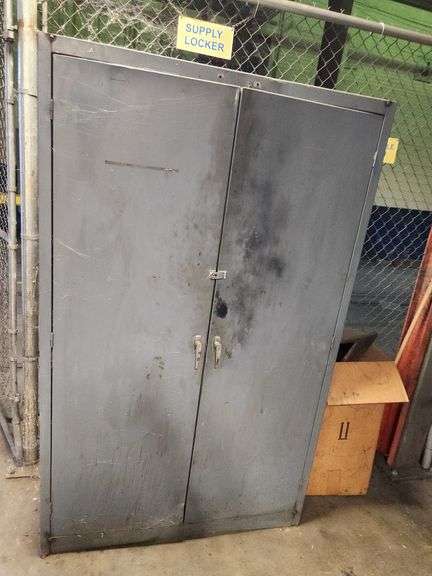Metal Cabinet w Contents